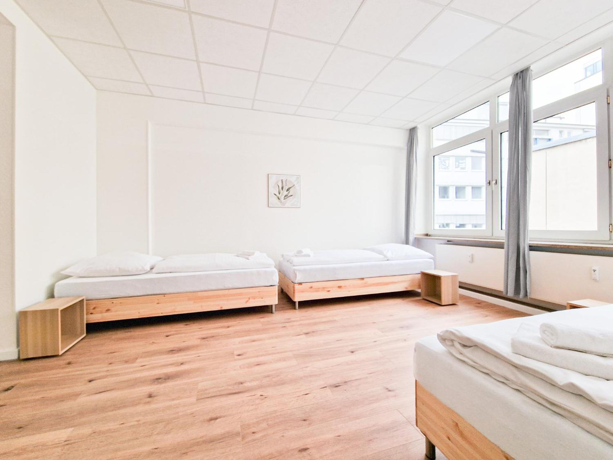 Raj Living - City Center Apartments With 5 Rooms - 10 Min Messe Dus Düsseldorf Dış mekan fotoğraf